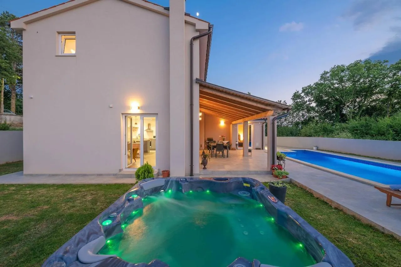 Villa Blaise Manjadvorci Croatia